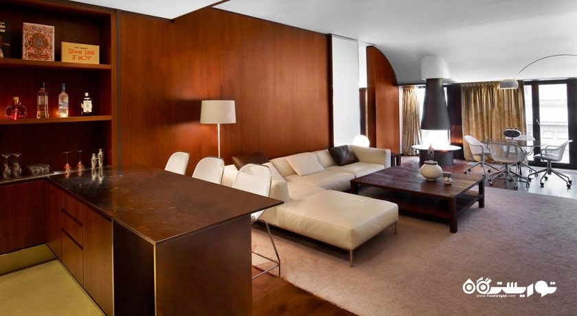 محوطه نشیمن سوئیت اکستریم واو