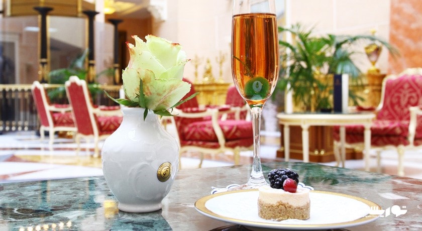 کافه آتریوم هتل تالئون ایمپریال