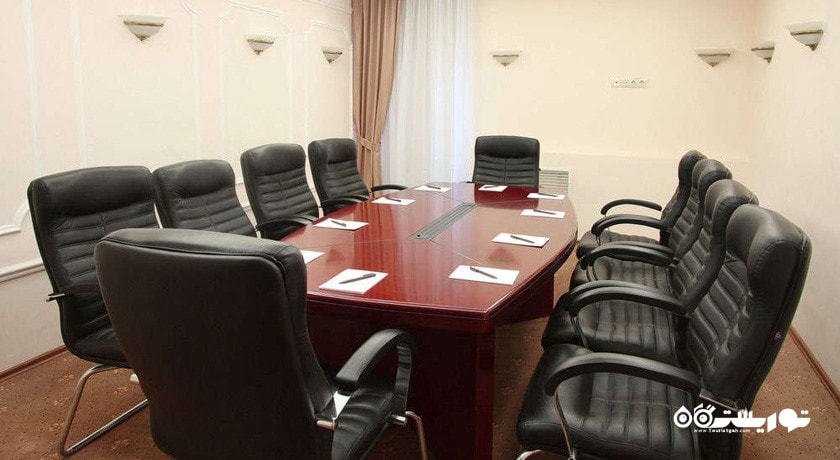 اتاق برگزاری جلسات در هتل