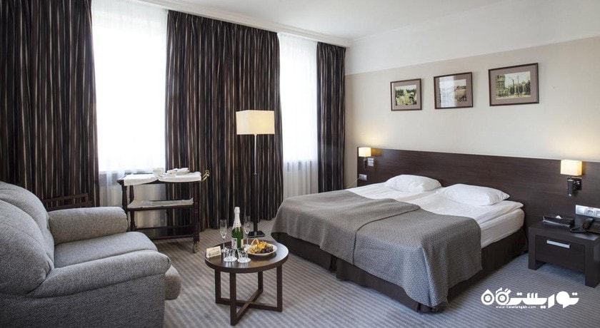 نمای تخت بزرگ اتاق سوپریور