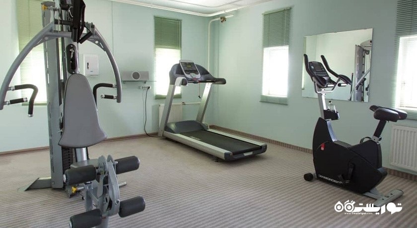 سالن ورزشی هتل ودنسکی