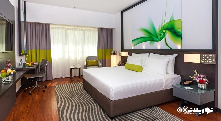 نمای تخت بزرگ اتاق دلوکس