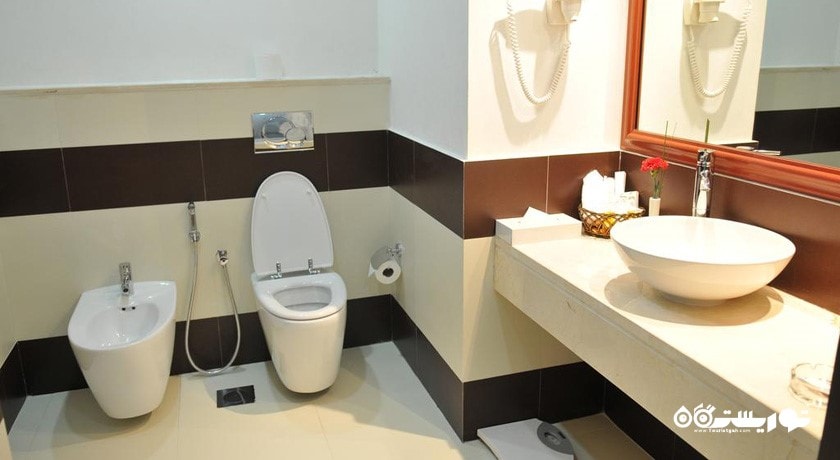 حمام و سرویس بهداشتی اتاق ها