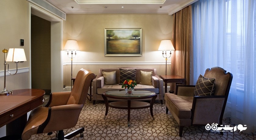 محوطه نشیمن سوئیت اگزکیوتیو