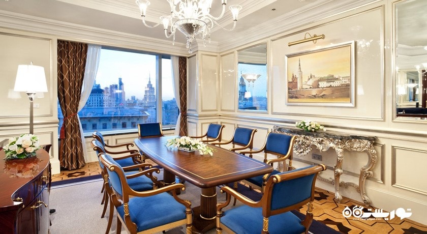 میز غداخوری سوئیت پرزیدنشال