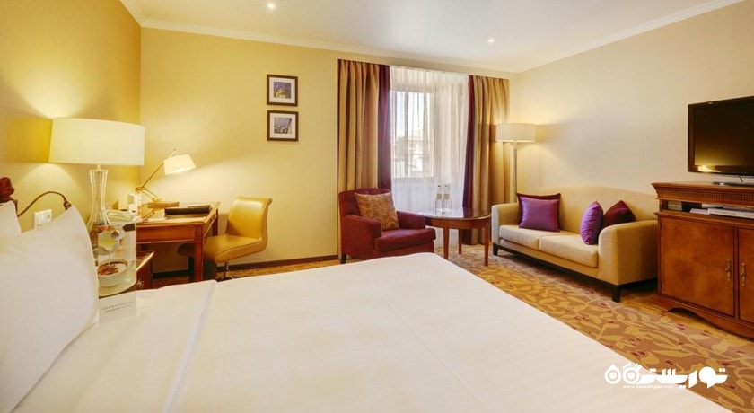 نمای تخت بزرگ اتاق دلوکس