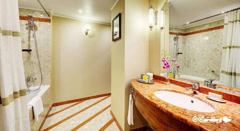 حمام و سرویس بهداشتی اتاق ها