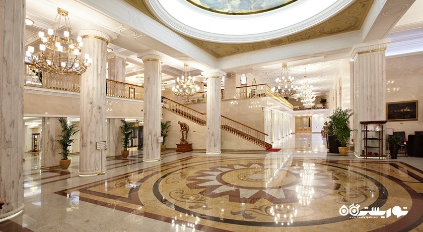 نمای کلی لابی هتل رادیسون رویال