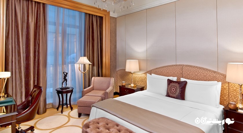 نمای تخت بزرگ اتاق دلوکس