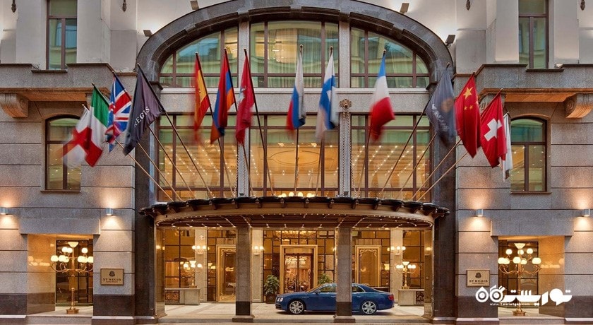 درب ورودی هتل د سنت ریجس نیکولسکایا