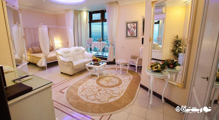 سوئیت جونیور هتل بوتیک تریومف پالاس