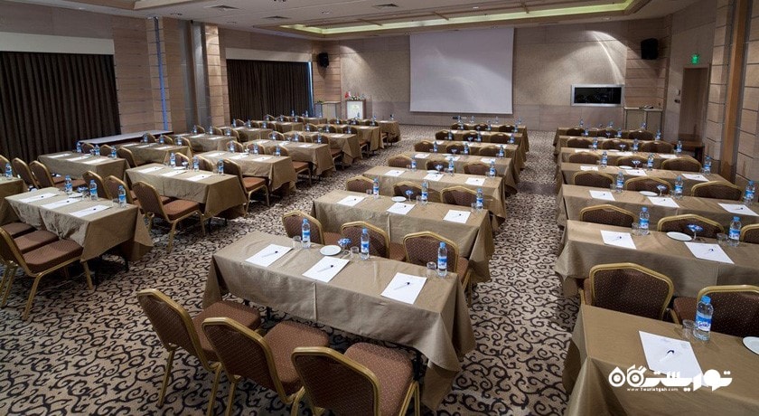 سالن برگزاری جلسات در هتل