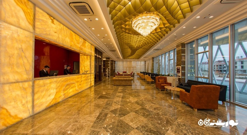 میز پذیرش هتل گردان گلد