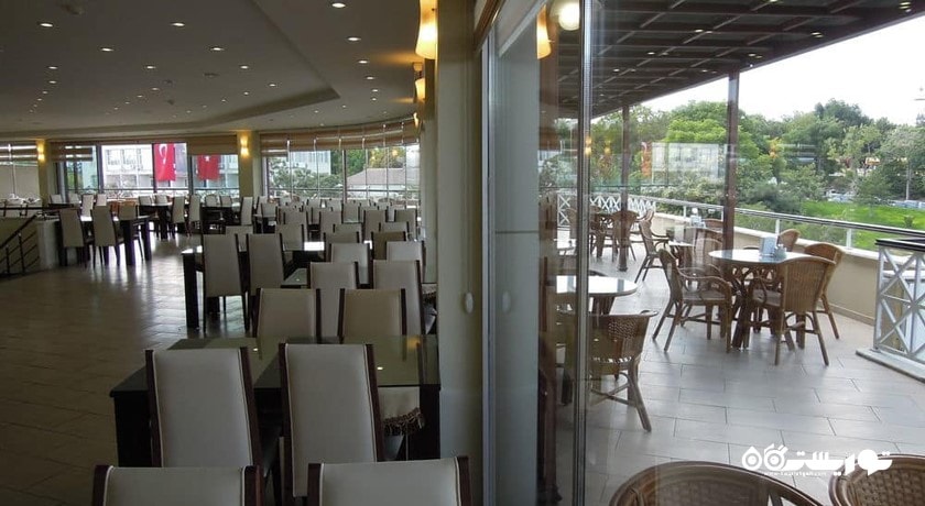 رستوران هتل قونیه مرام پارک