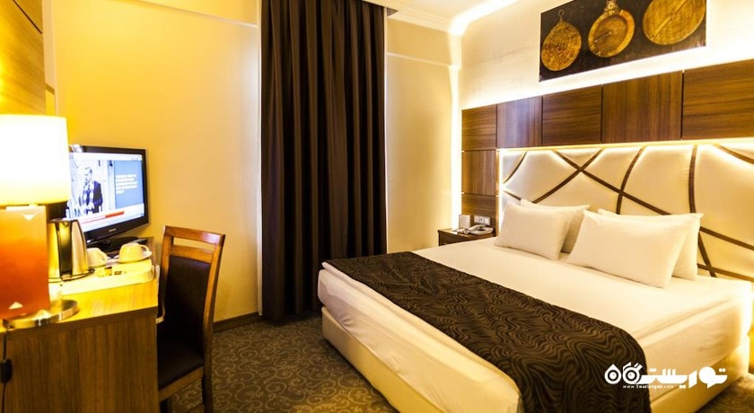 نمای تخت بزرگ اتاق استاندارد