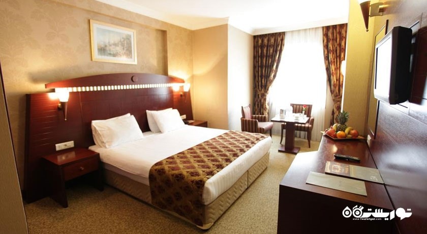 نمای تخت بزرگ اتاق استاندارد