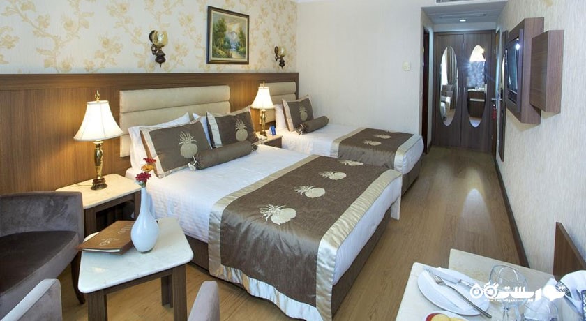 اتاق تریپل هتل گرند هیلاریوم