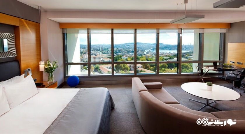 نمای تخت بزرگ سوئیت جونیور