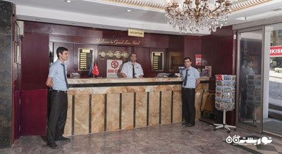 میز پذیرش هتل گرند لیزا استانبول
