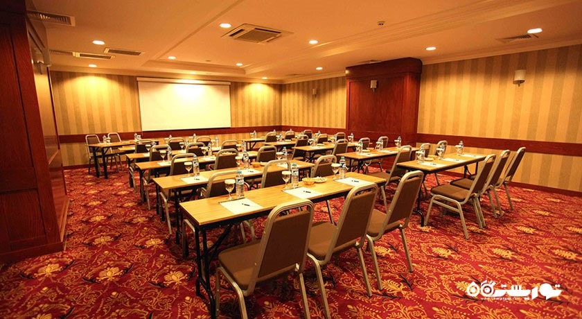 سالن برگزاری جلسات در هتل