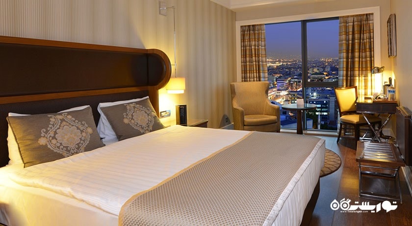 اتاق دلوکس با چشم انداز دریا