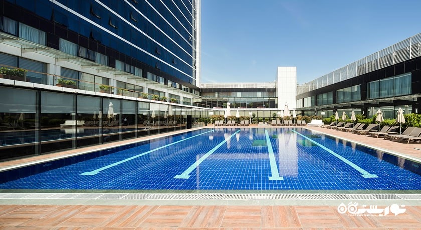 استخر روباز هتل تایتانیک بیزینس بایرام پاشا