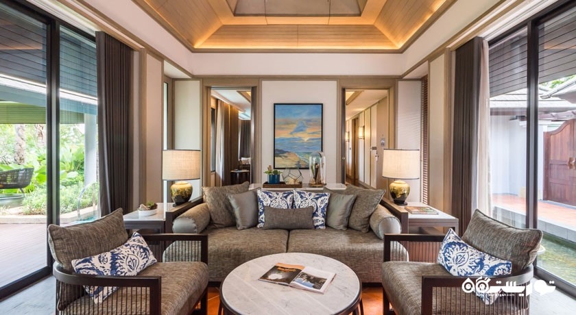 محوطه نشیمن ویلا بیچ فرانت