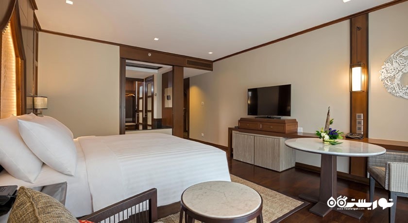 نمای تخت بزرگ اتاق پرمیوم
