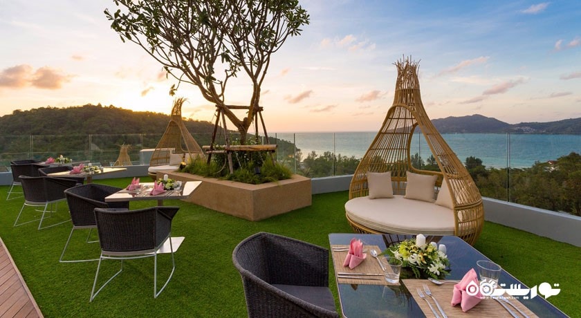 چشم انداز بار روی پشت بام دیوا