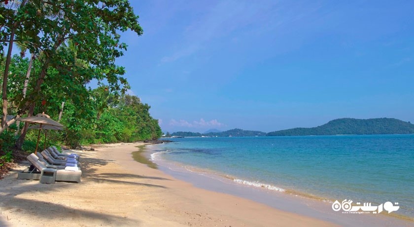 نمایی از ساحل اختصاصی هتل