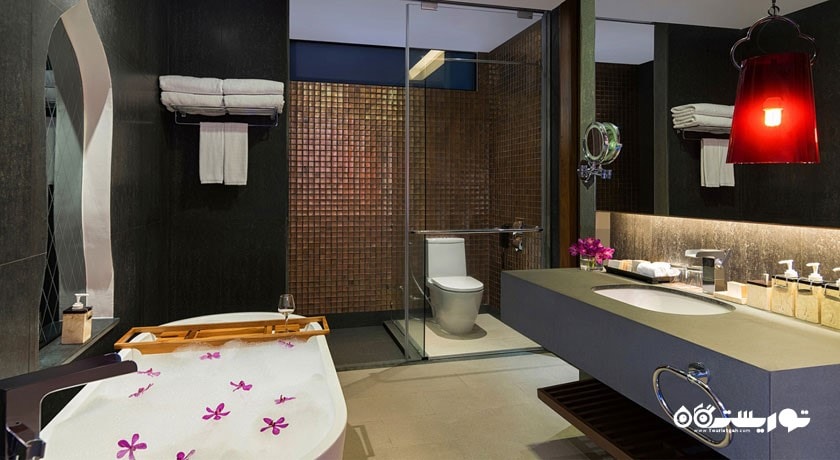 حمام و سرویس بهداشتی اتاق ها