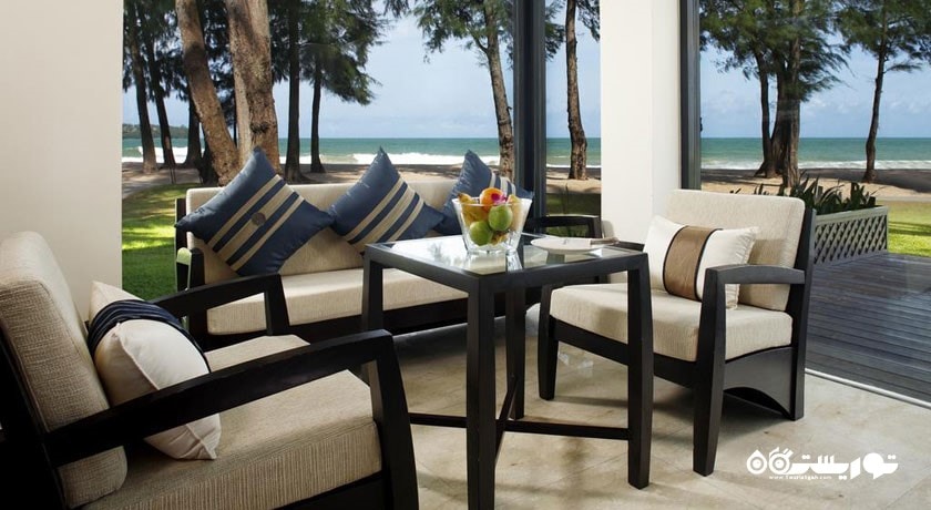 محوطه نشیمن اتاق کلاب