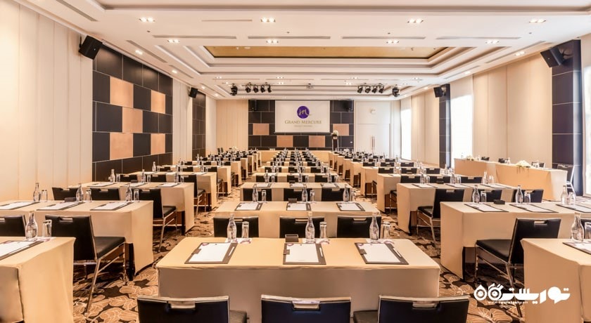 سالن برگزاری همایش و جلسات