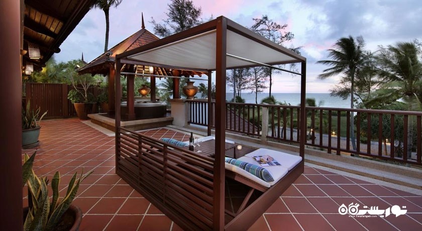 نمای تراس بزرگ سوئیت اوشن