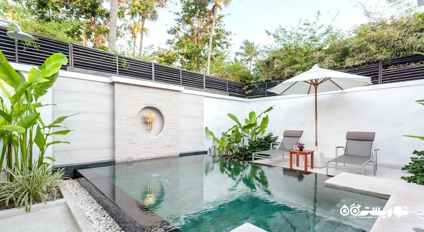 استخر اختصاصی ویلا گرند دلوکس