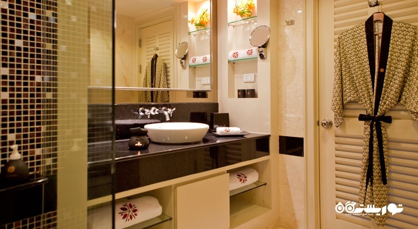 حمام و سرویس بهداشتی اتاق ها