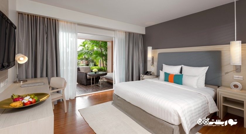 نمای تخت بزرگ اتاق دلوکس