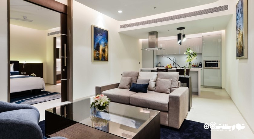 محوطه نشیمن سوئیت گرند دلوکس