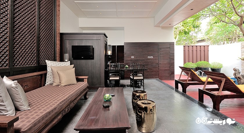 محوطه نشیمن ویلا گرند