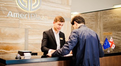   هتل آمری پلازا شهر تفلیس