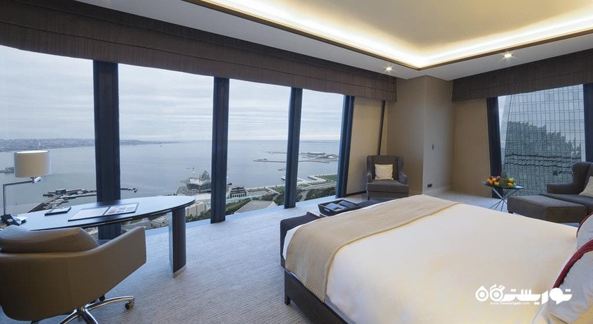 تخت بزرگ اتاق کینگ با چشم انداز دریا