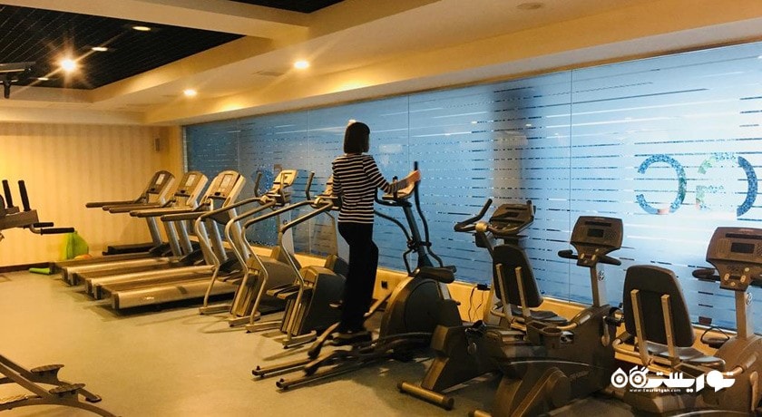 سالن ورزشی هتل گلدن کوست