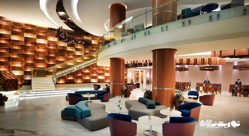 نمای لابی هتل جی دبلیو ماریوت آبشرون