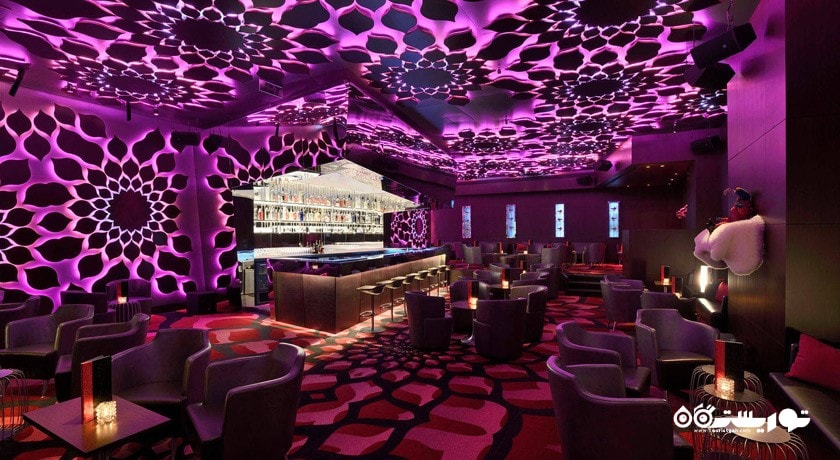 سالن استراحت و پذیرایی رزماتاز کاکتیل بار اند لانج