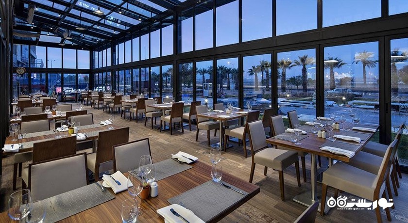   هتل هیلتون گاردن این ازمیر بایراکلی شهر ازمیر