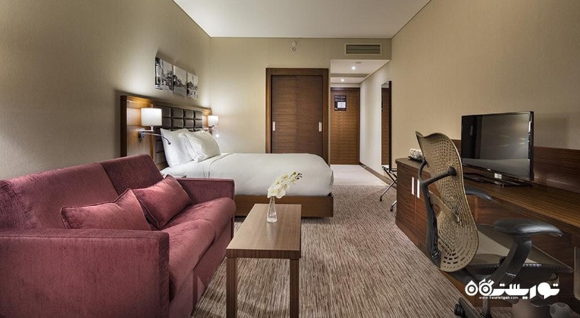   هتل هیلتون گاردن این ازمیر بایراکلی شهر ازمیر