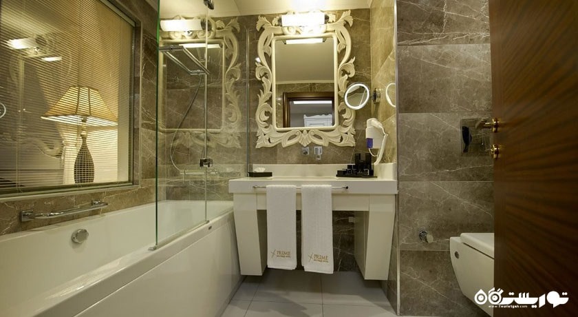 سرویس بهداشتی و حمام اتاق سوپریور دلوکس