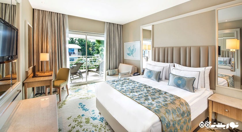 تخت بزررگ اتاق استاندارد	