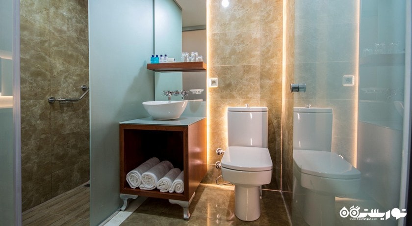 سرویس بهداشتی و حمام اتاق ها	