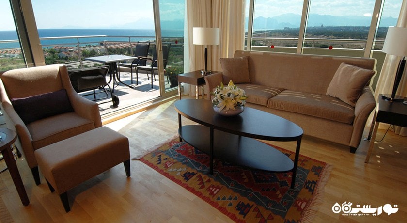 سوئیت پرزیدنشال هتل باروت لارا